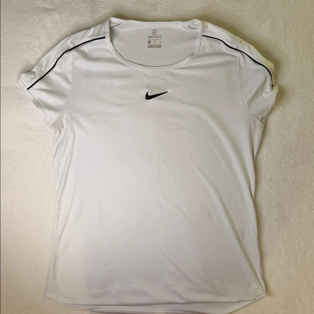 Nike Women's Tee